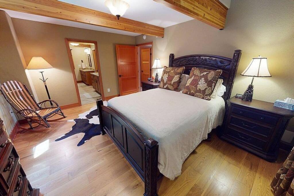 --Mountain Chalet Getaway With Breathtaking View Next To Tail Of Dragon-- Robbinsville Bagian luar foto