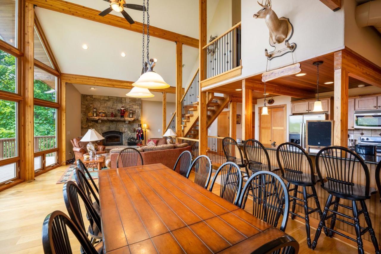 --Mountain Chalet Getaway With Breathtaking View Next To Tail Of Dragon-- Robbinsville Bagian luar foto