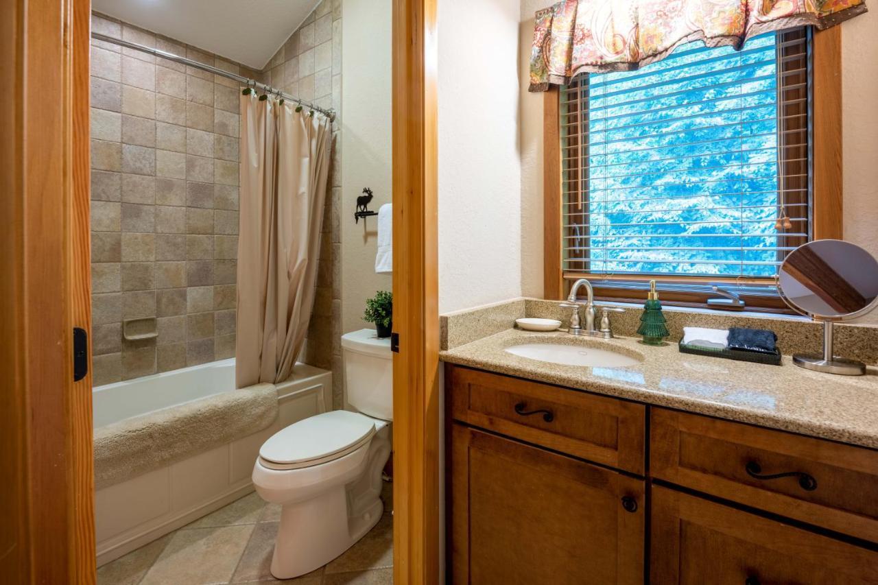 --Mountain Chalet Getaway With Breathtaking View Next To Tail Of Dragon-- Robbinsville Bagian luar foto